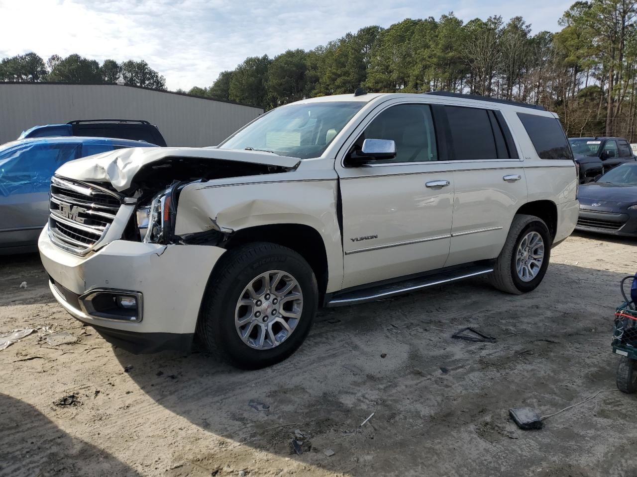 GMC YUKON SLT 2015