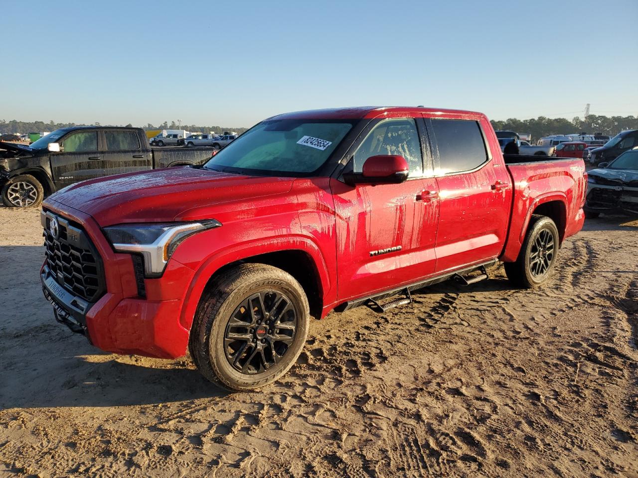TOYOTA TUNDRA CRE 2023