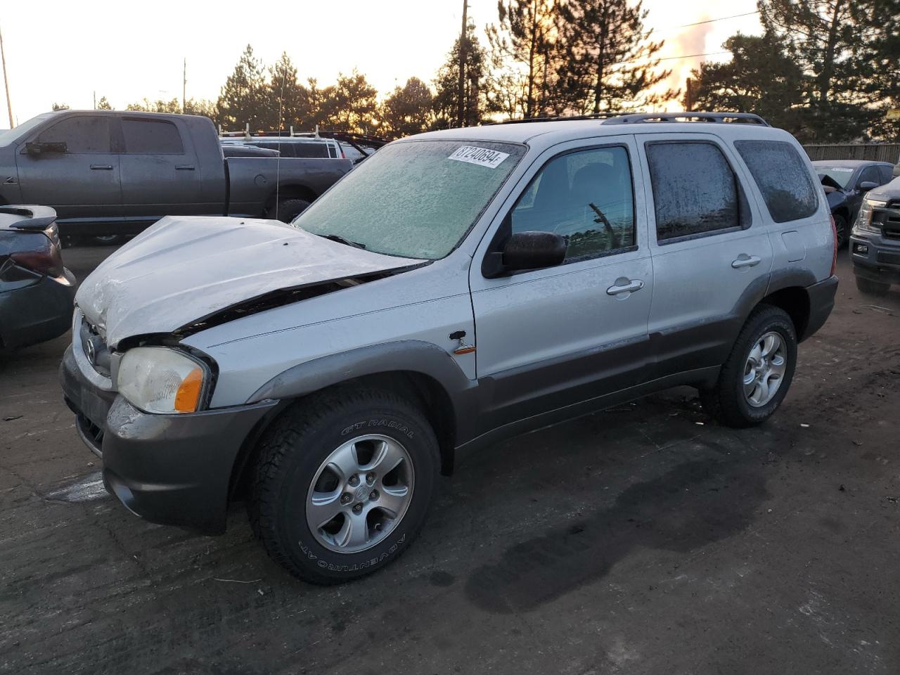 MAZDA TRIBUTE ES 2003
