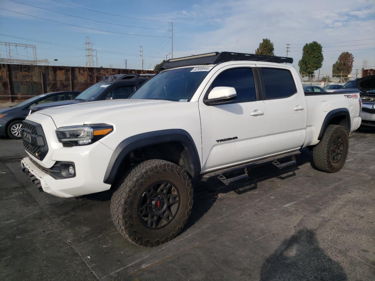 TOYOTA TACOMA DOU 2020