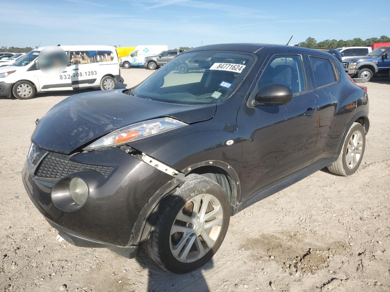 NISSAN JUKE S 2013