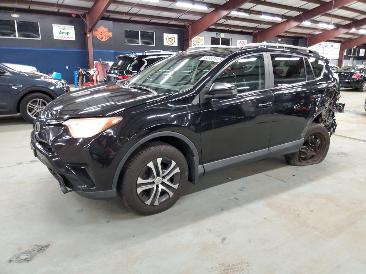 TOYOTA RAV4 LE 2017
