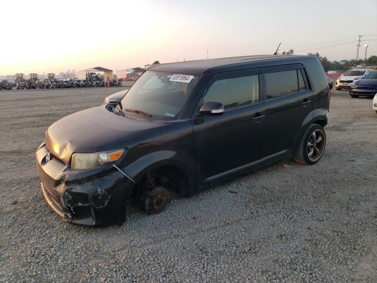 TOYOTA SCION XB 2011