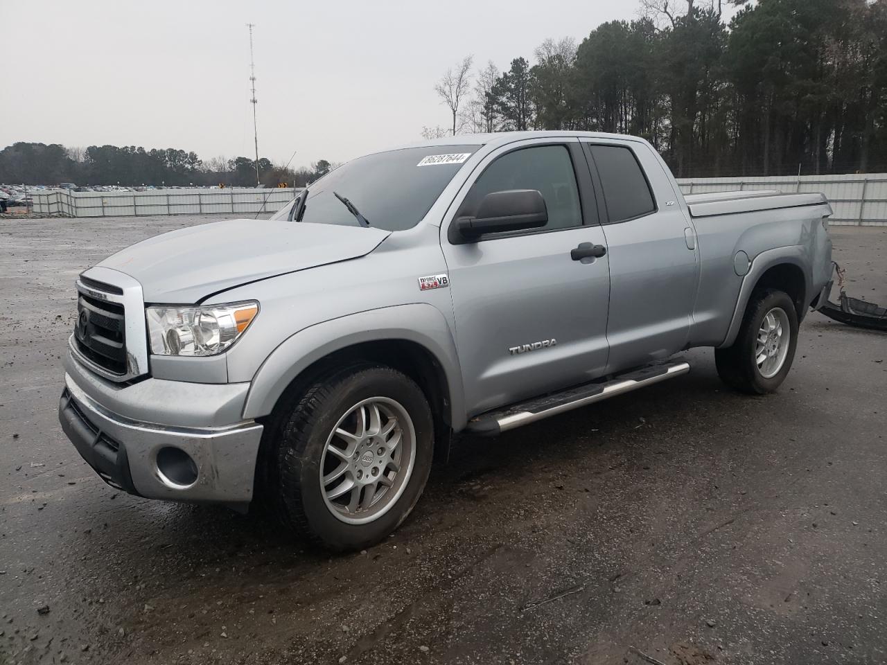 TOYOTA TUNDRA DOU 2010