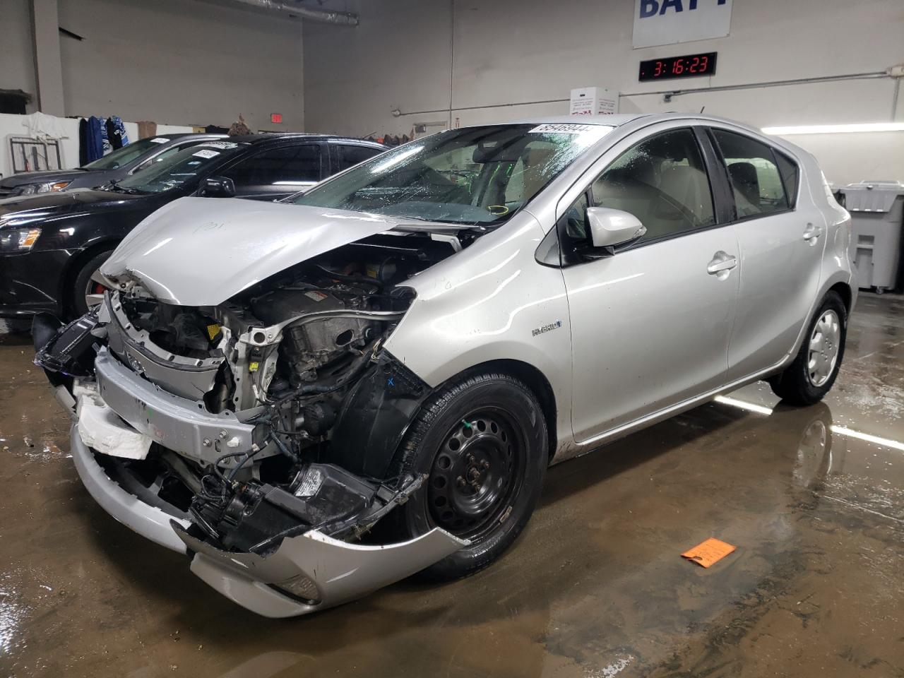 TOYOTA PRIUS C 2012