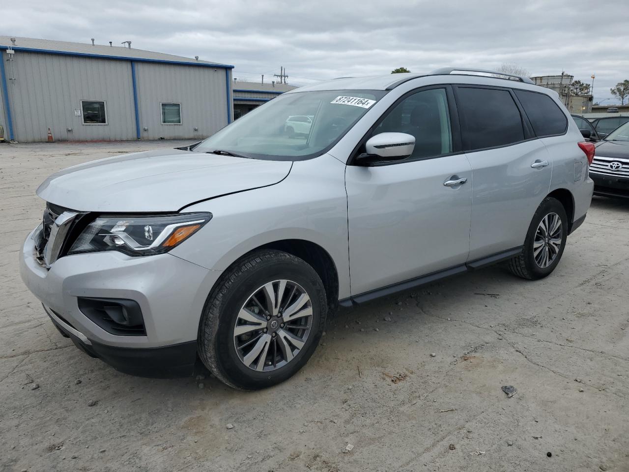 NISSAN PATHFINDER 2019