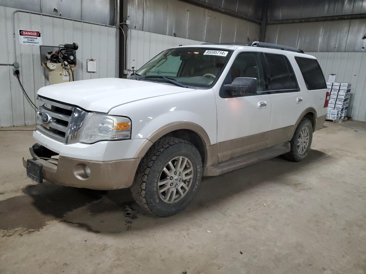 FORD EXPEDITION 2011
