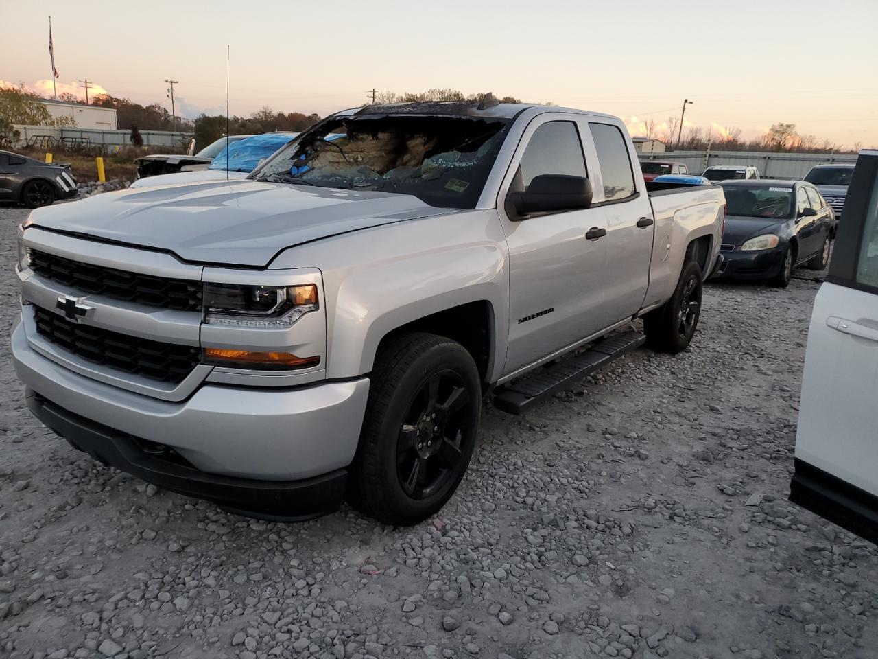 CHEVROLET SILVERADO 2017