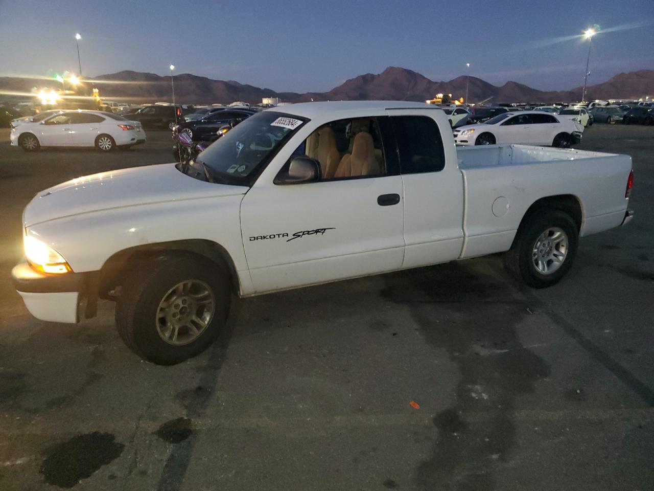 DODGE DAKOTA 2001