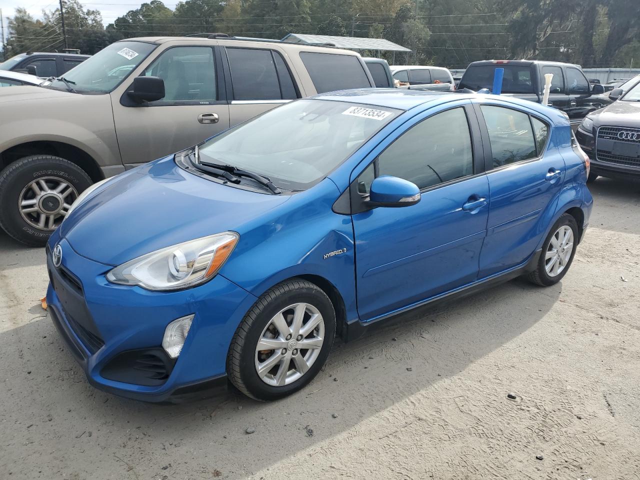 TOYOTA PRIUS C 2017