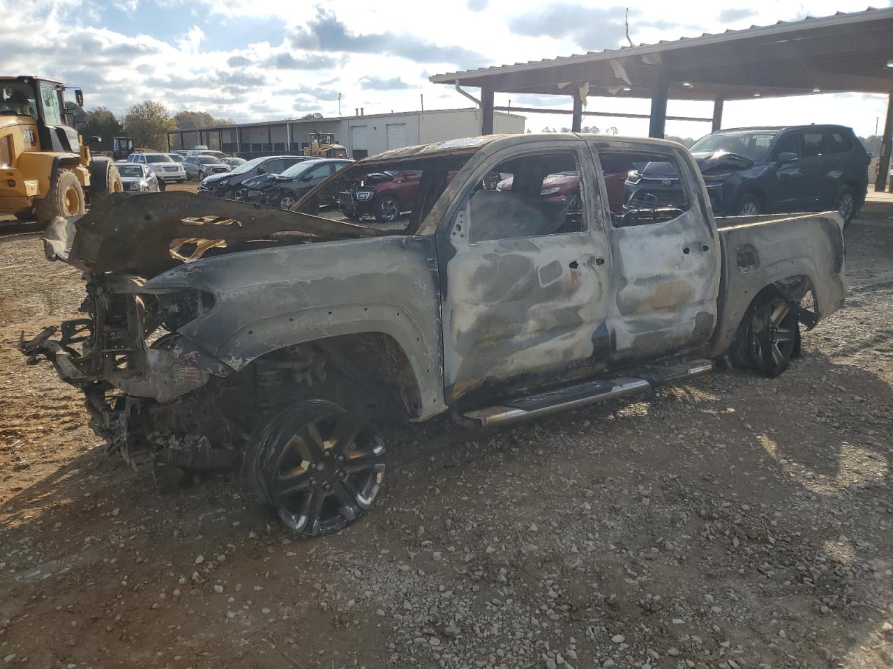 TOYOTA TACOMA DOU 2016