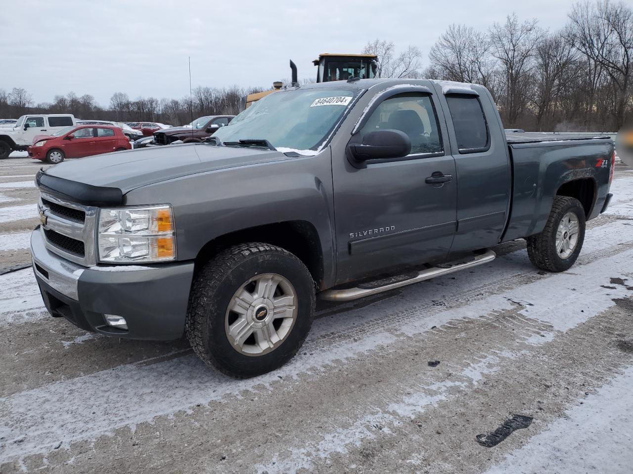 CHEVROLET SILVERADO 2011
