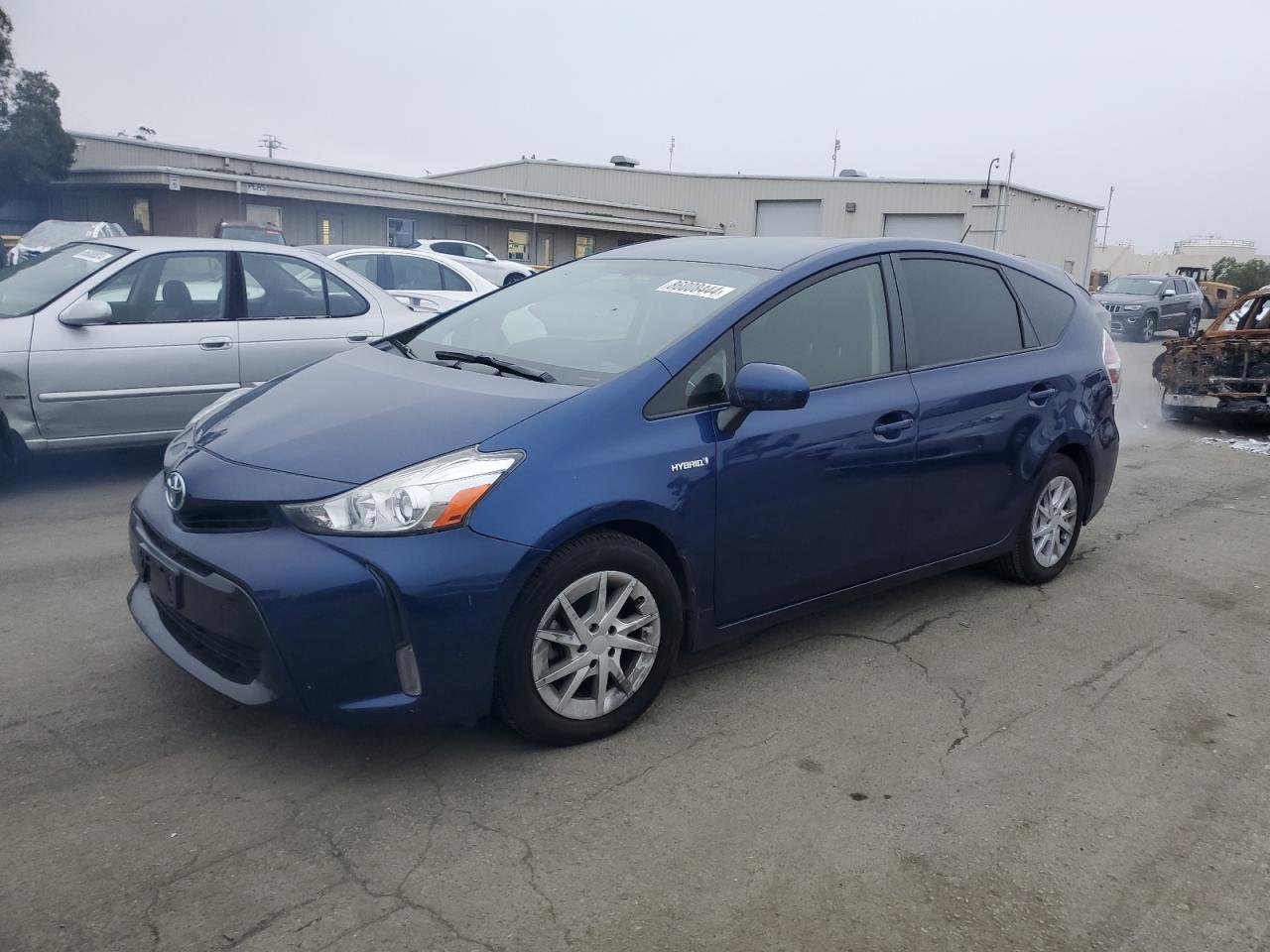 TOYOTA PRIUS V 2015