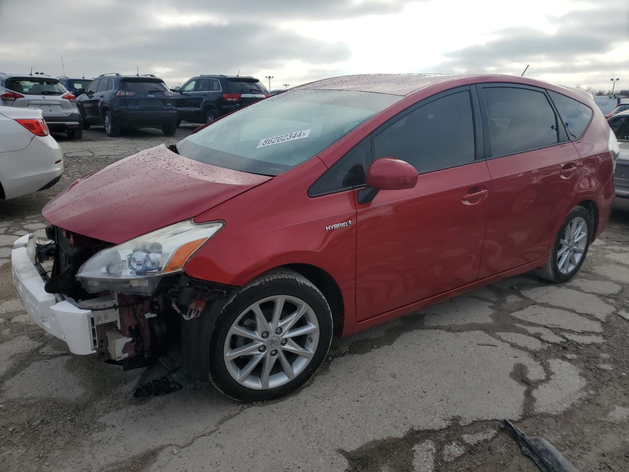 TOYOTA PRIUS V 2013