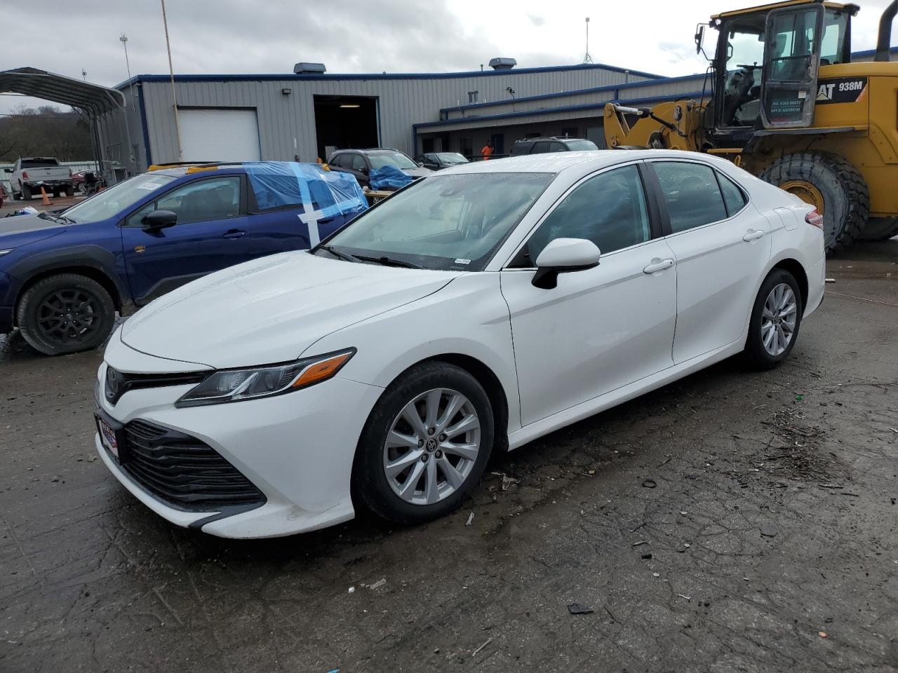 TOYOTA CAMRY LE 2020