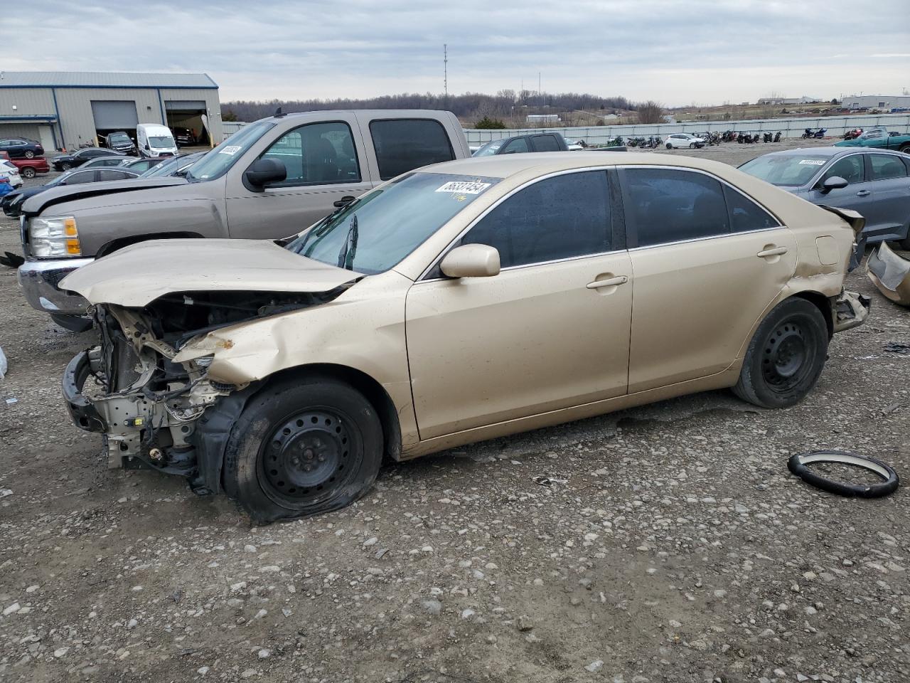 TOYOTA CAMRY BASE 2011