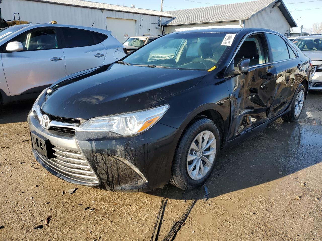 TOYOTA CAMRY 2017