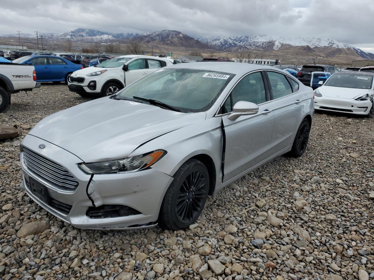 FORD FUSION SE 2013