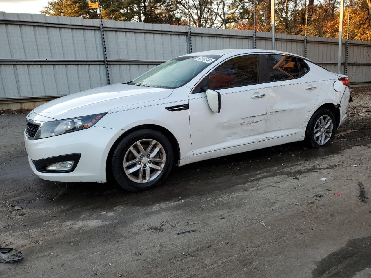 KIA OPTIMA LX 2013