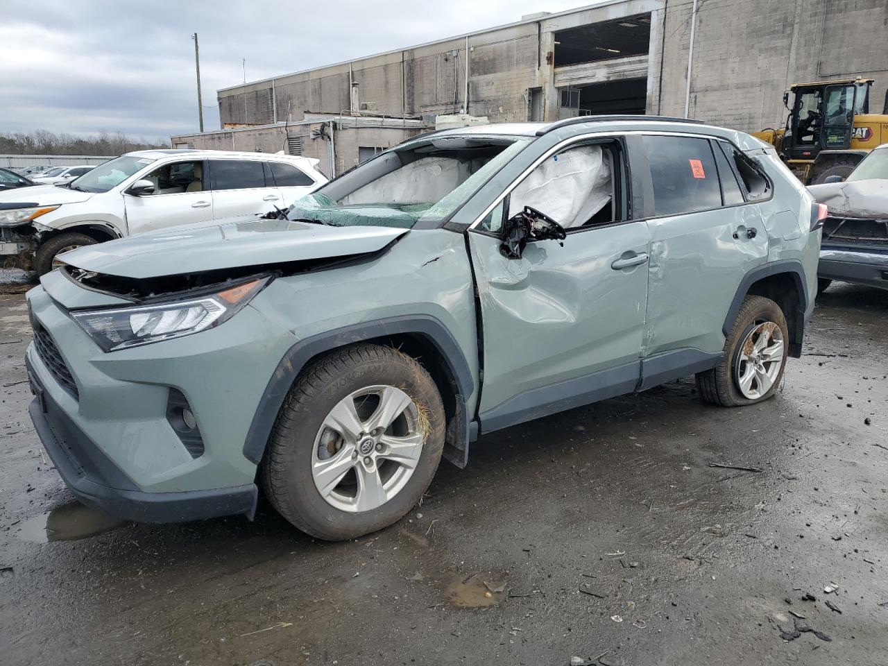 TOYOTA RAV4 XLE 2020