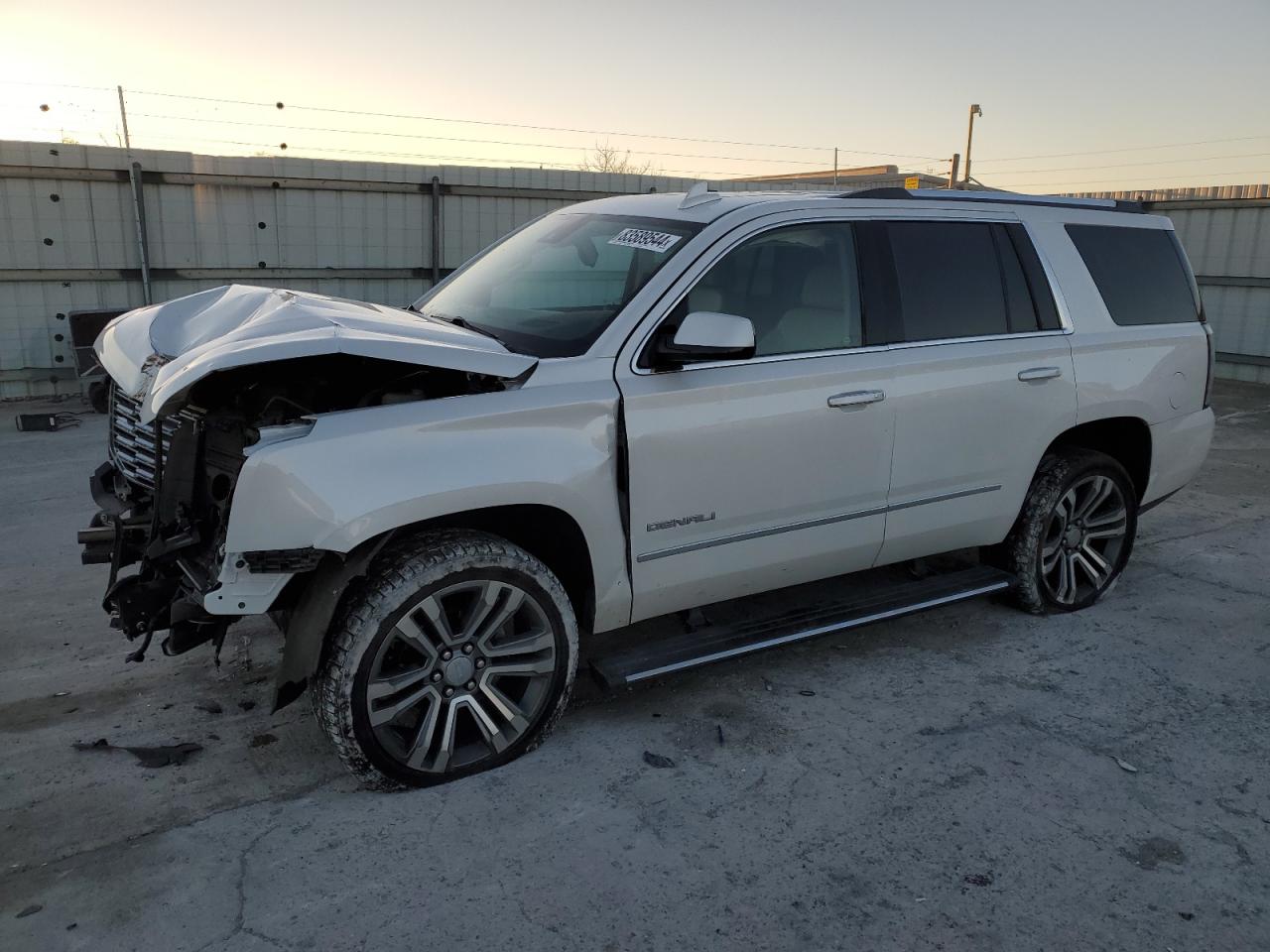 GMC YUKON DENA 2019