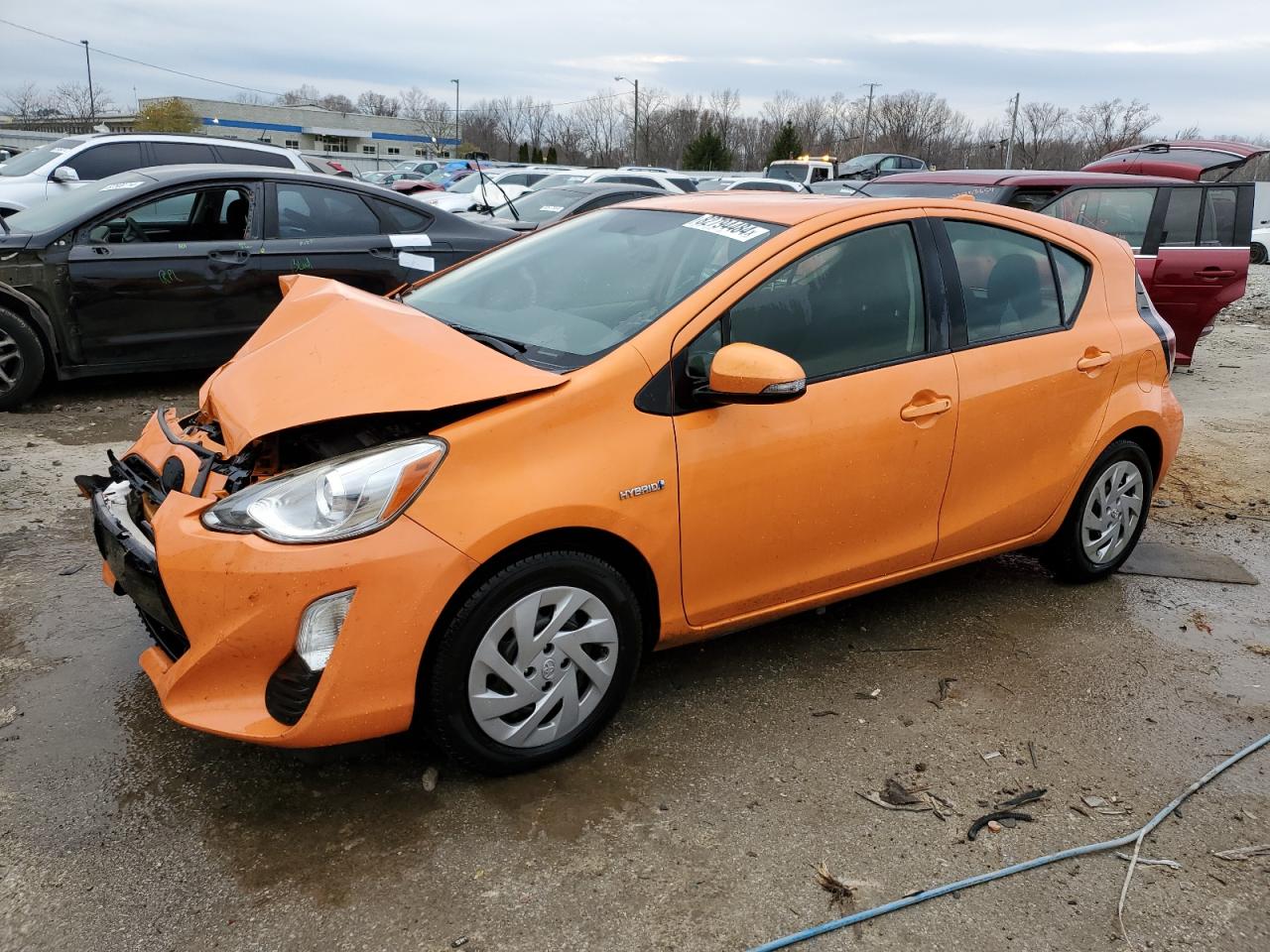 TOYOTA PRIUS C 2016