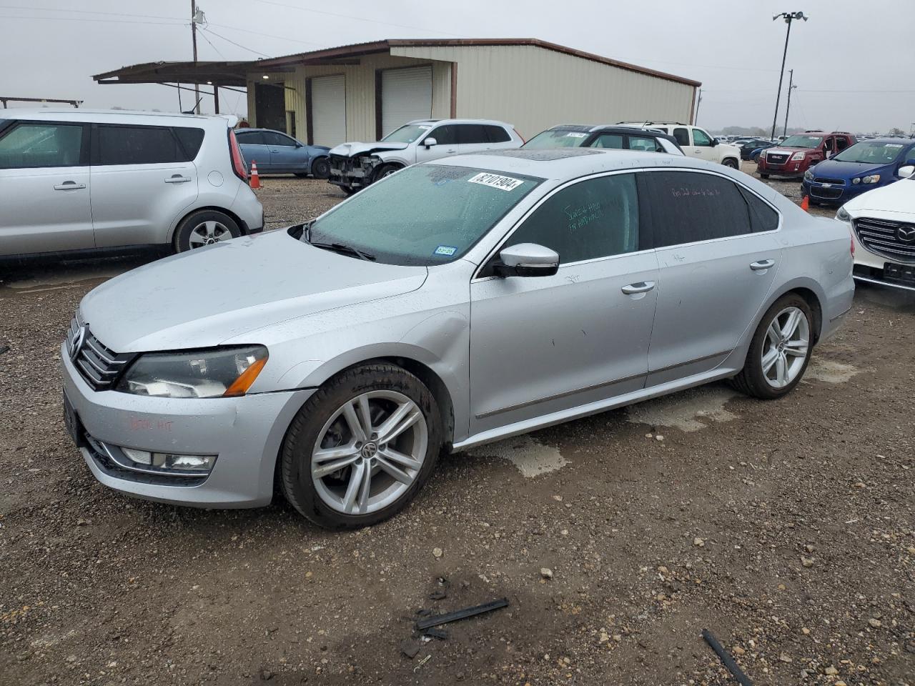 VOLKSWAGEN PASSAT SEL 2015