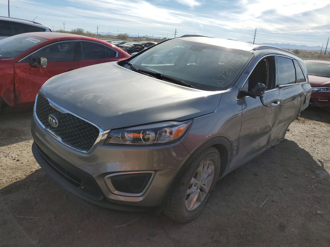 KIA SORENTO LX 2016