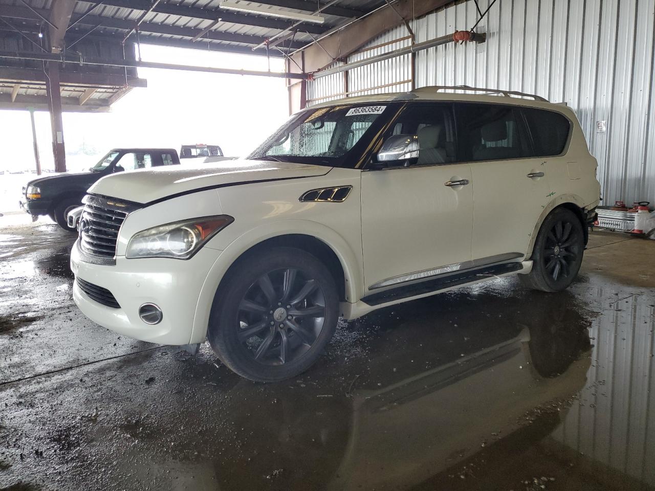 INFINITI QX56 2011