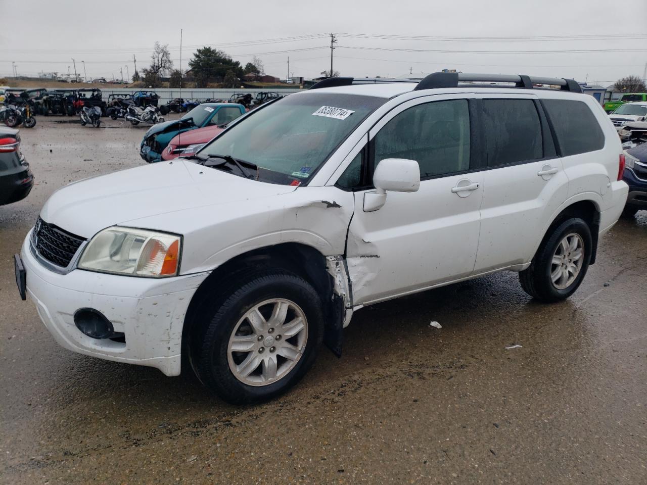 MITSUBISHI ENDEAVOR L 2011