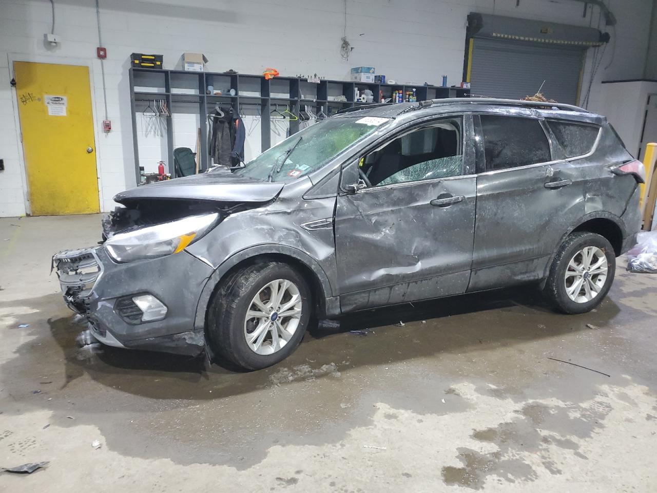FORD ESCAPE SE 2018