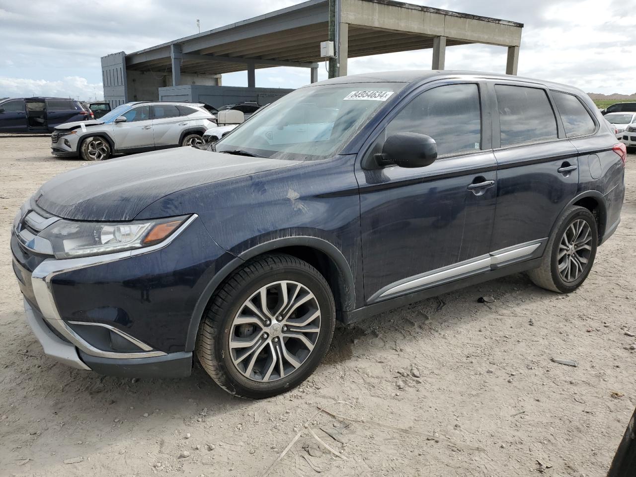 MITSUBISHI OUTLANDER 2018