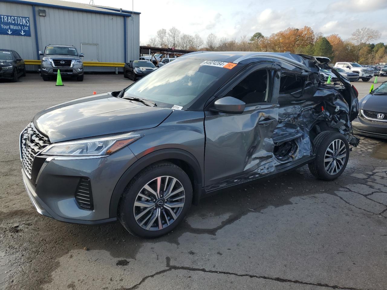 NISSAN KICKS SV 2024