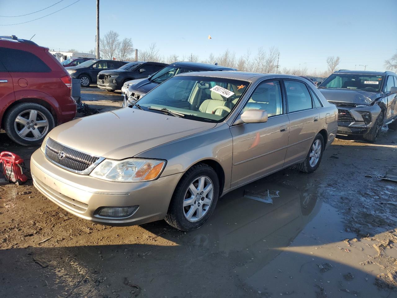 TOYOTA AVALON XL 2000