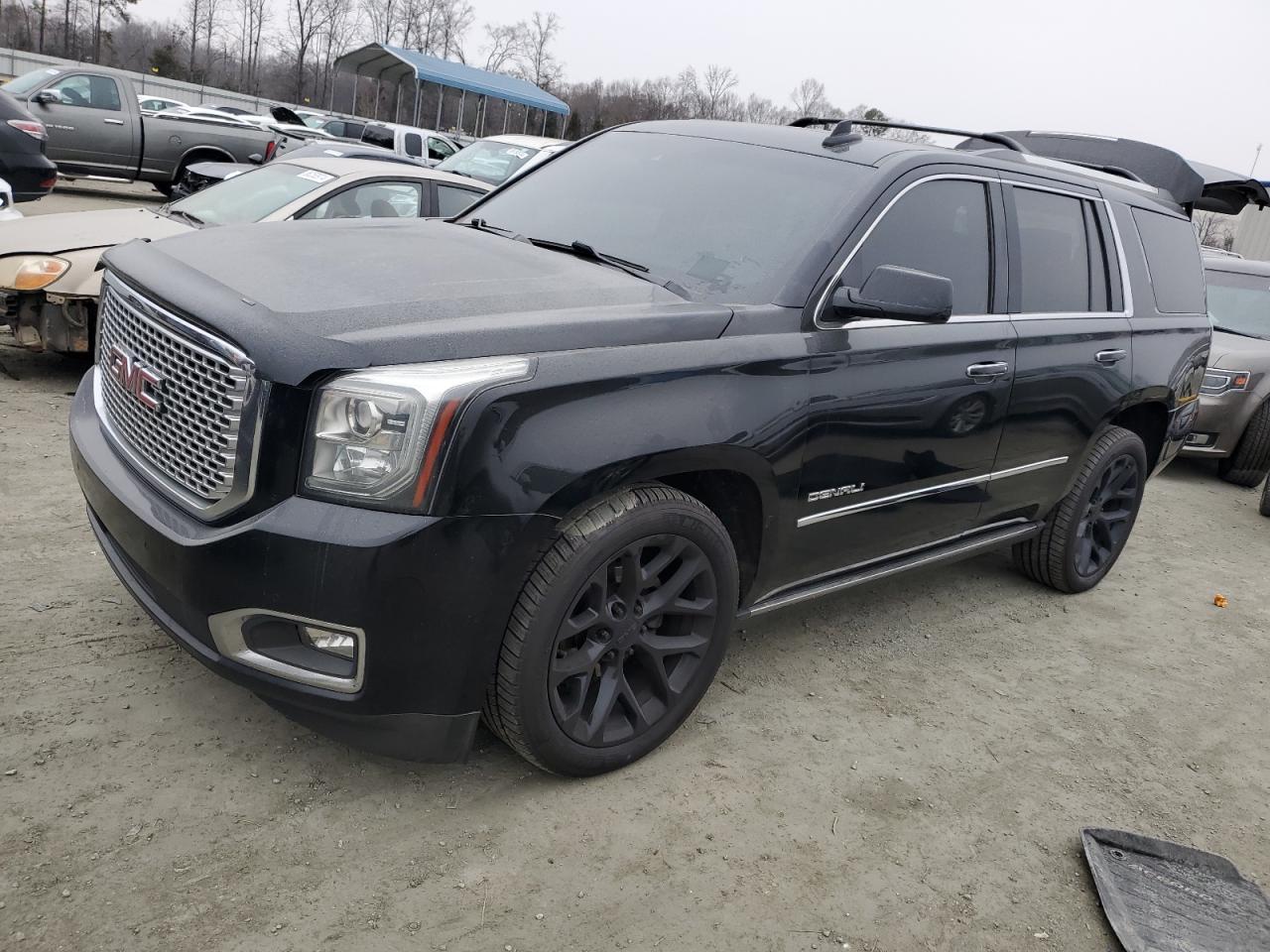 GMC YUKON DENA 2017