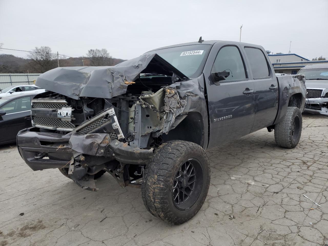 CHEVROLET SILVERADO 2011