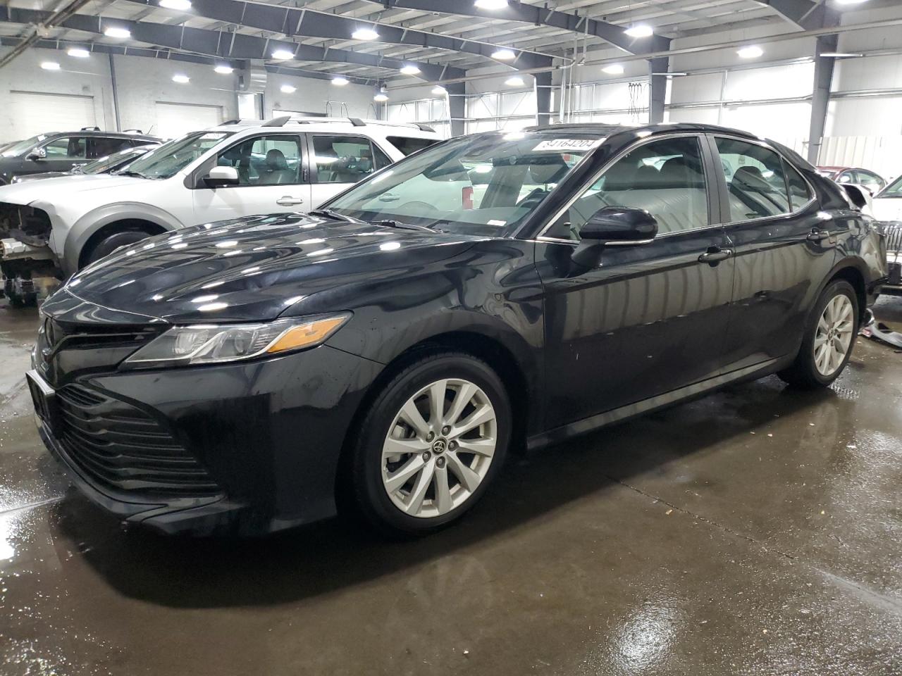 TOYOTA CAMRY LE 2020