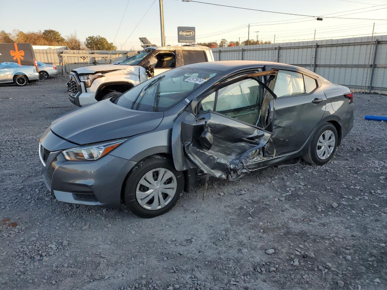 NISSAN VERSA S 2021