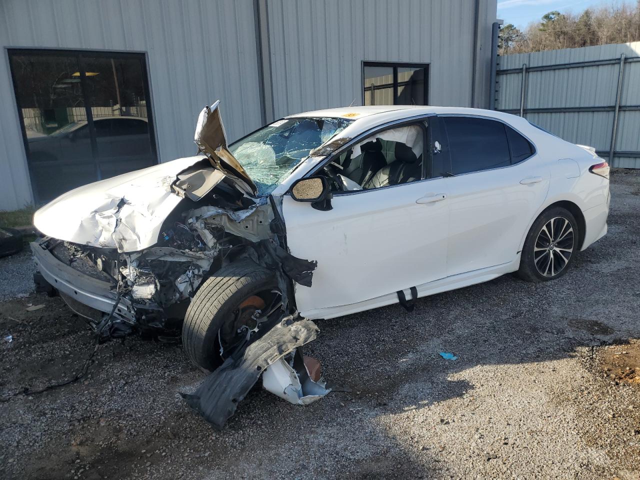TOYOTA CAMRY L 2018