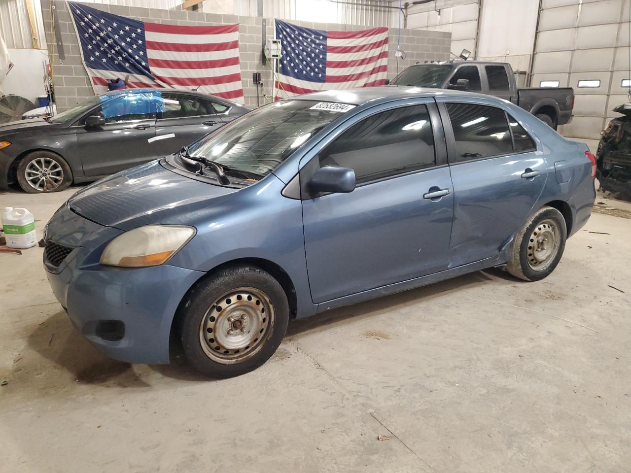 TOYOTA YARIS 2009