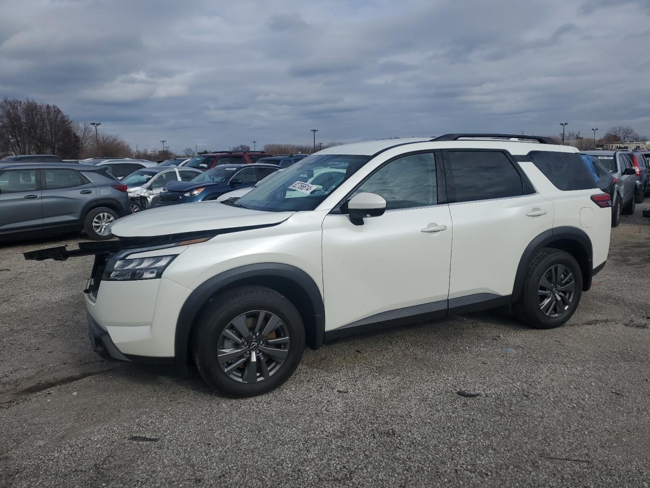 NISSAN PATHFINDER 2024