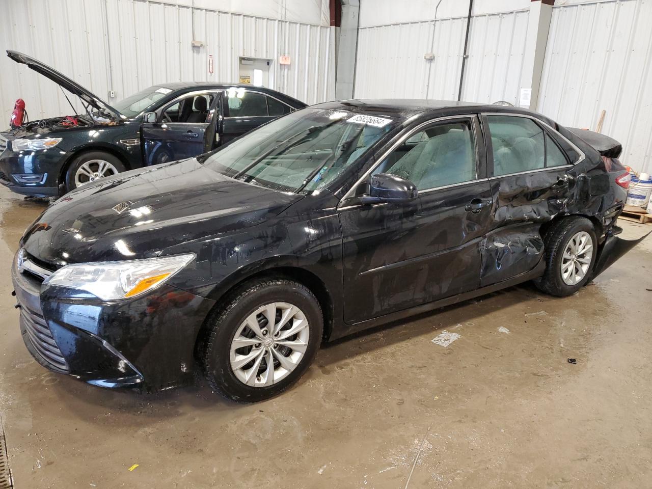 TOYOTA CAMRY LE 2016