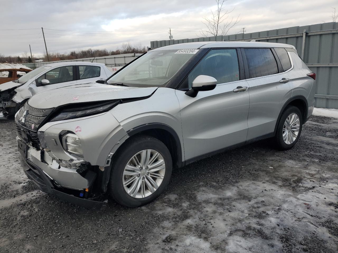 MITSUBISHI OUTLANDER 2024