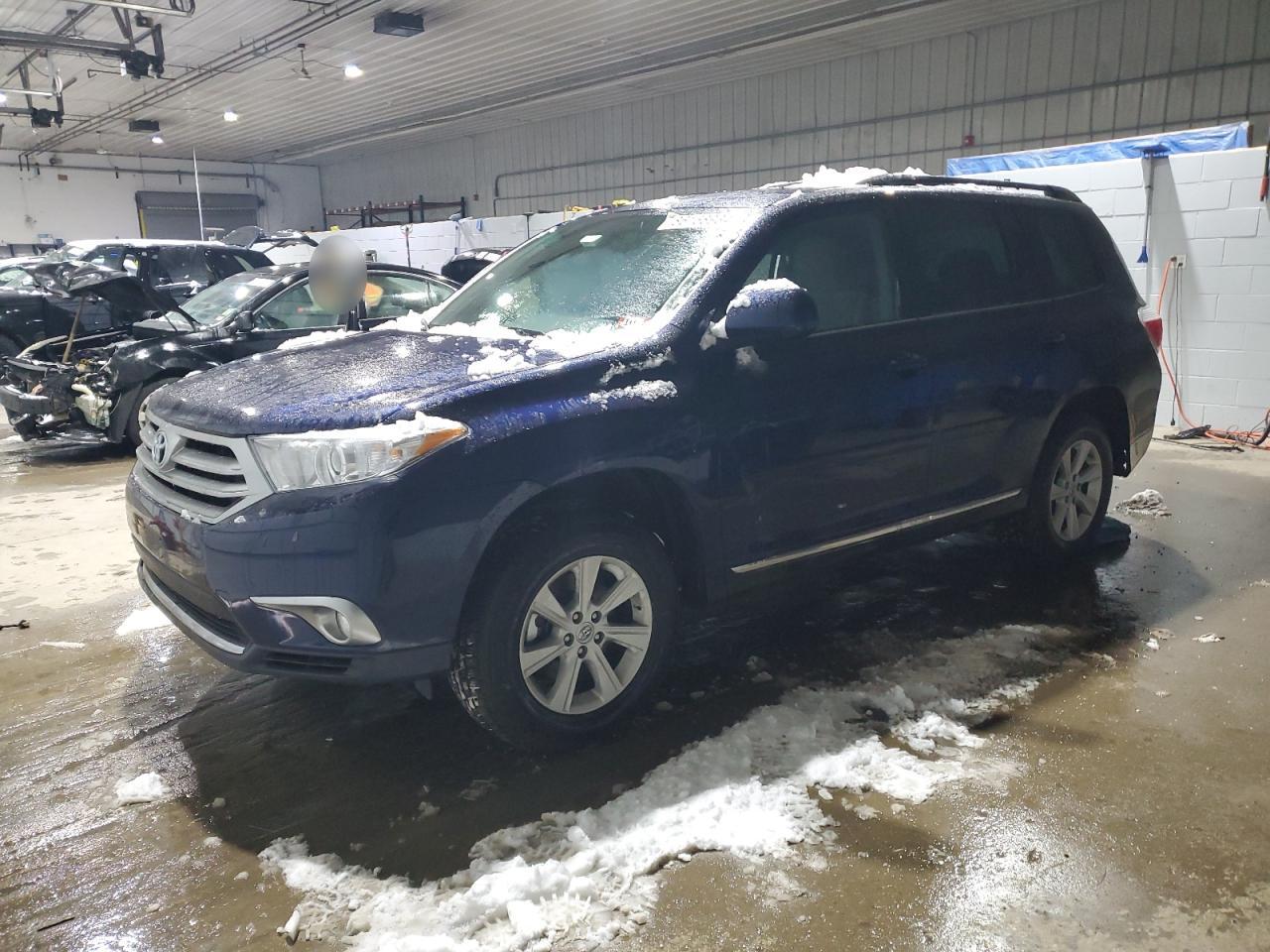 TOYOTA HIGHLANDER 2012