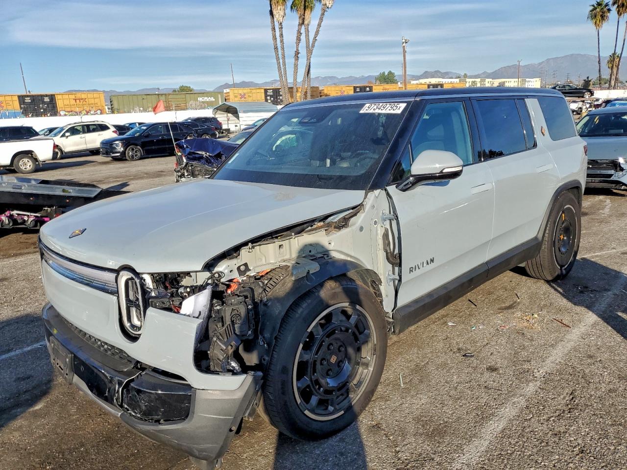 RIVIAN R1S ADVENT 2025