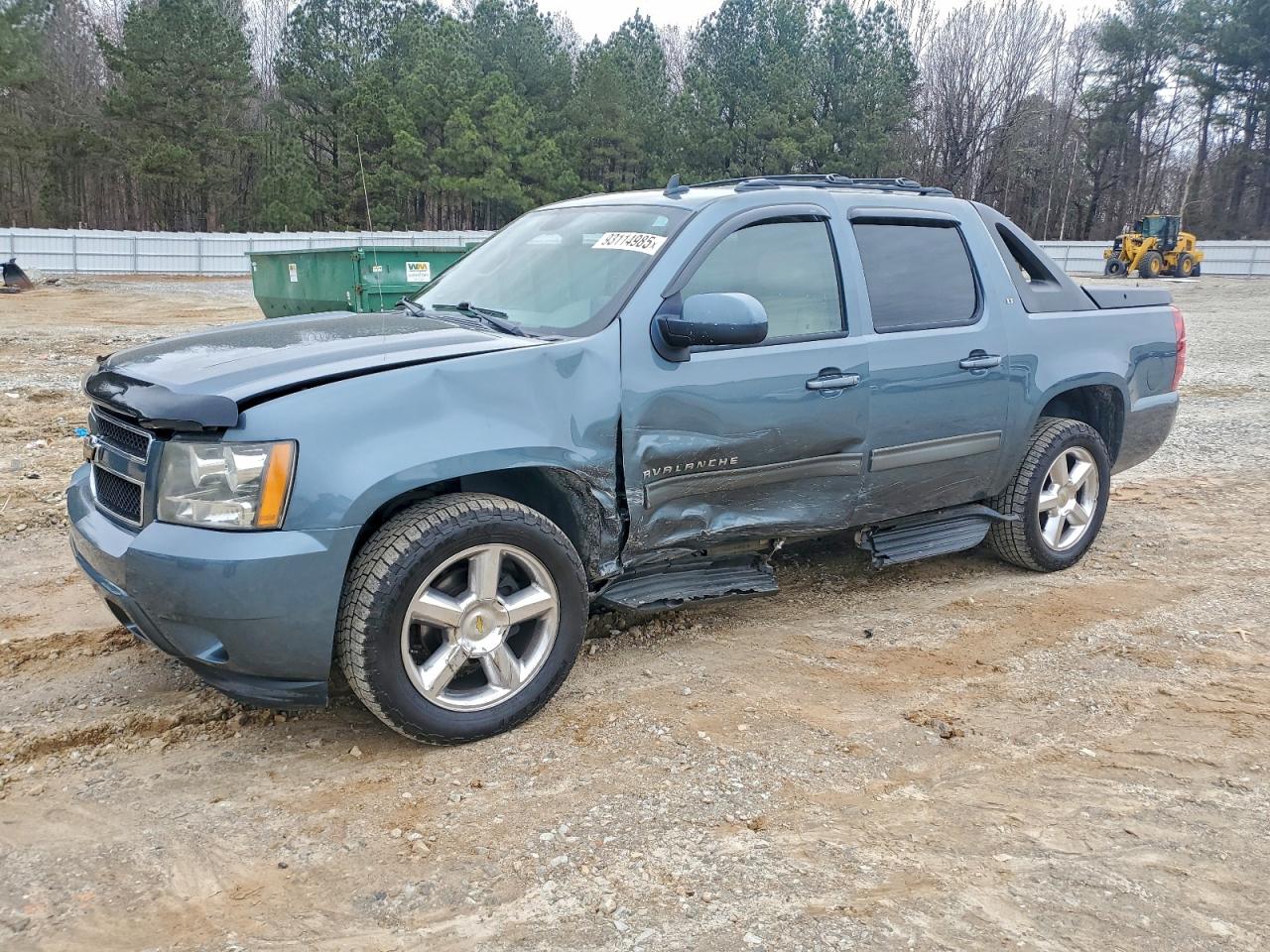 CHEVROLET AVALANCHE 2011