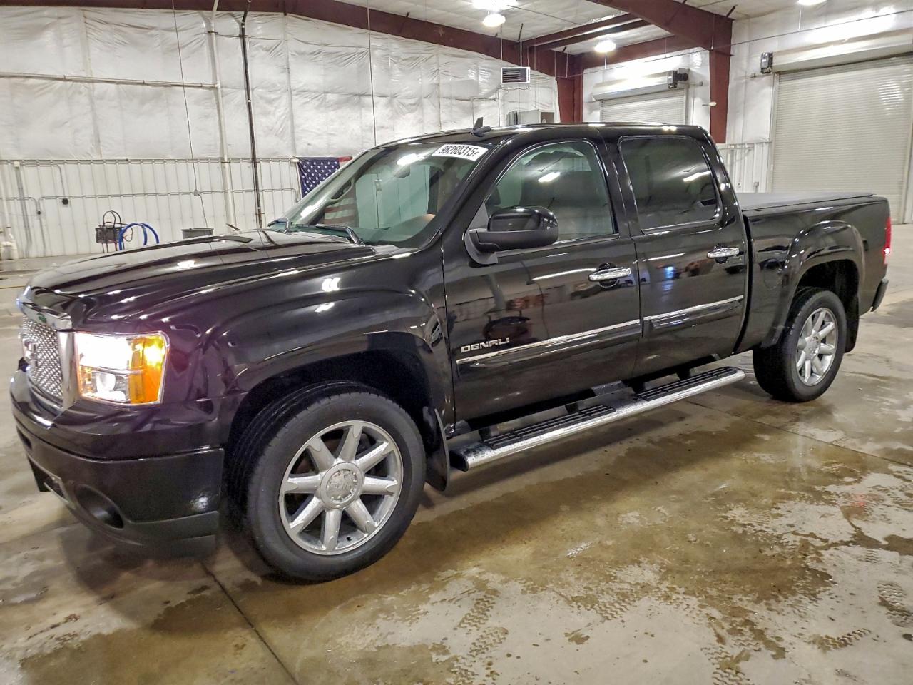 GMC SIERRA K15 2011