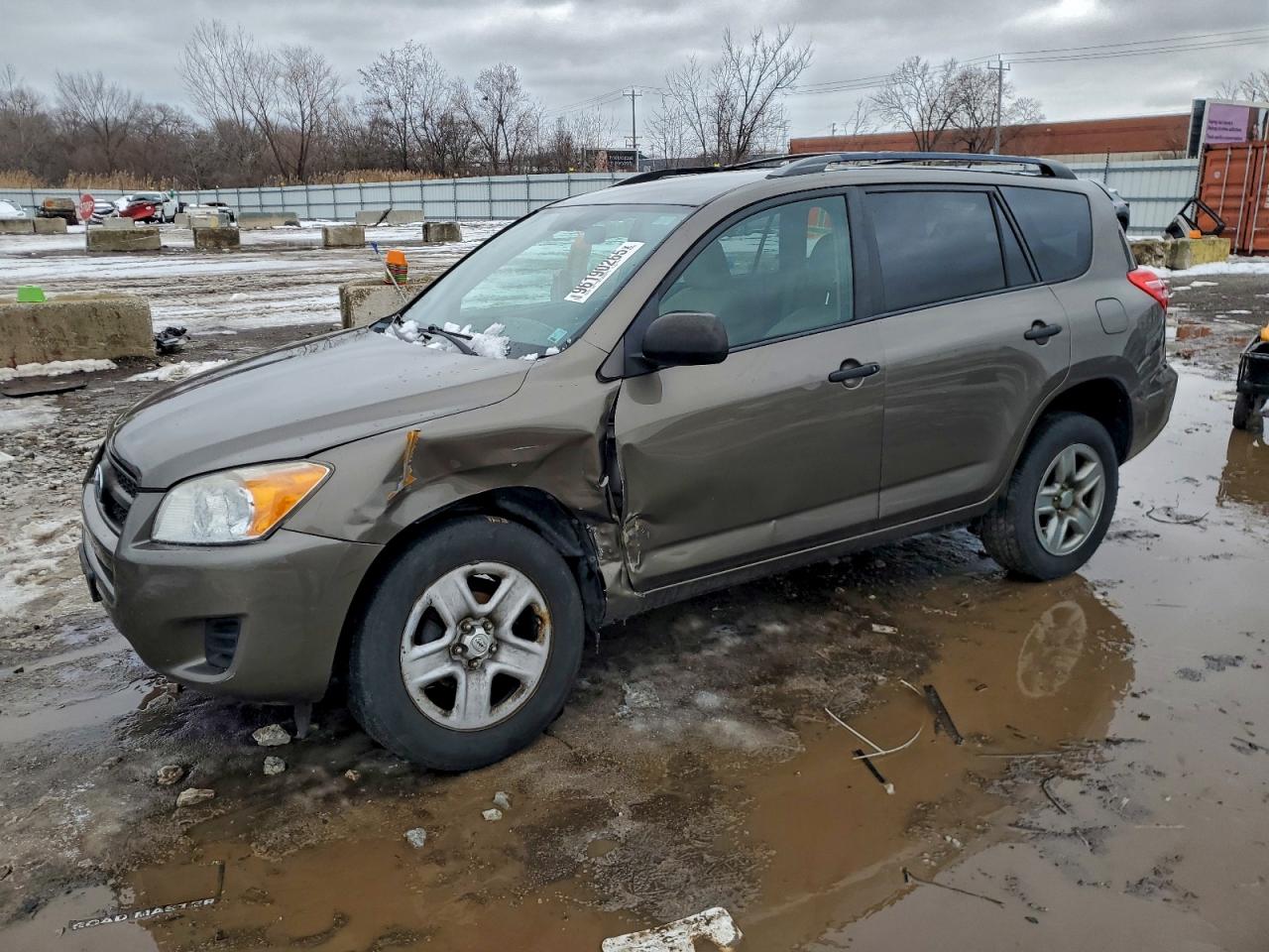 TOYOTA RAV4 2011