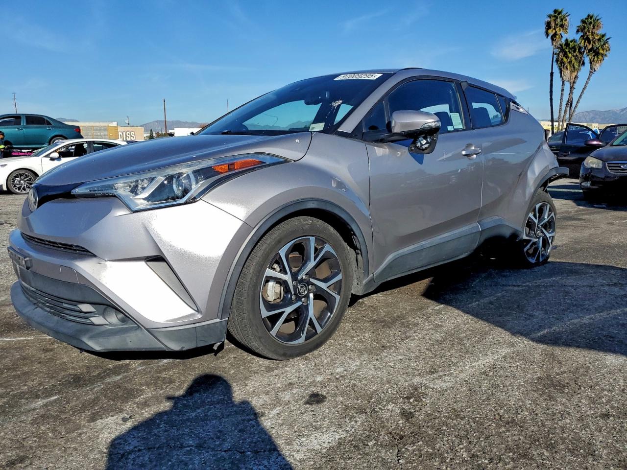 TOYOTA C-HR 2018