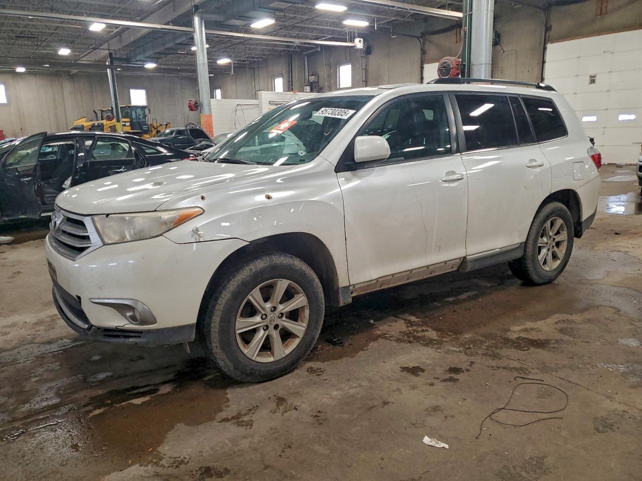 TOYOTA HIGHLANDER 2012